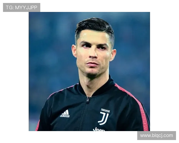 足球明星男人头像的魅力与风采展现解析